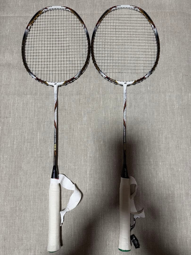 YONEX ボルトリック80 4UG5 2本セット