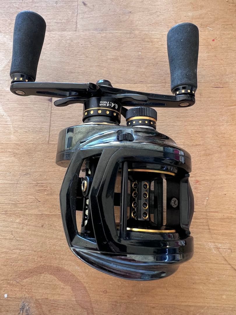 アブガルシア　Revo BLACK6 6:4:1 レボブラック6