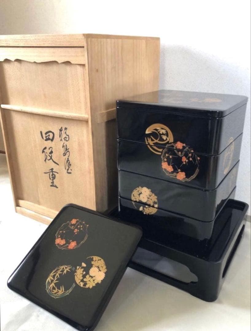 能登 輪島塗 花丸四君子蒔絵四段重箱 二枚蓋 重台付 漆器 重箱 未使用品