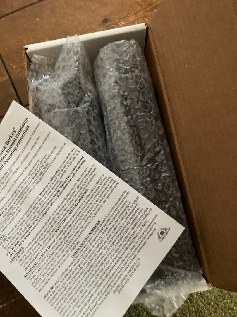 Berkey (バーキー) 大型非常用浄水器 ブラック　別売り蛇口付　災害対策