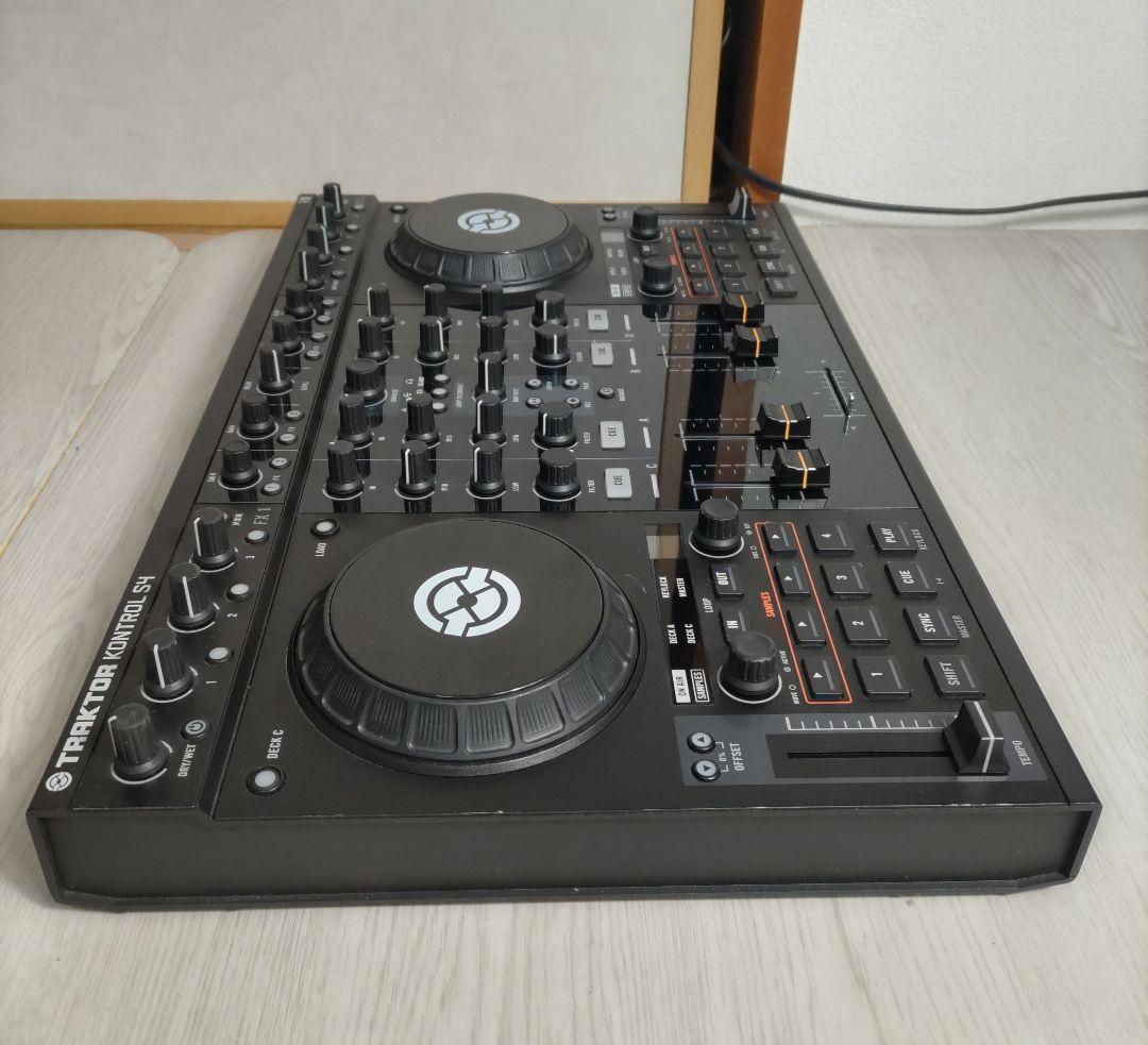 Traktor KONTROL S4 MK1 | DJコントローラー ジャンク