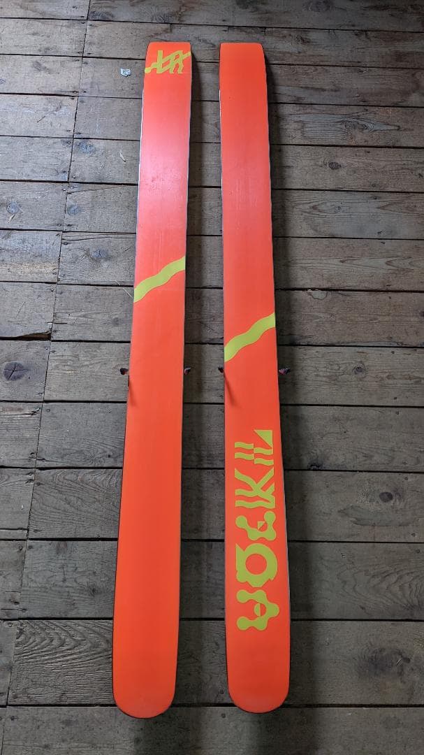 スキー 196 VOLKL Three 3 + Marker Griffon