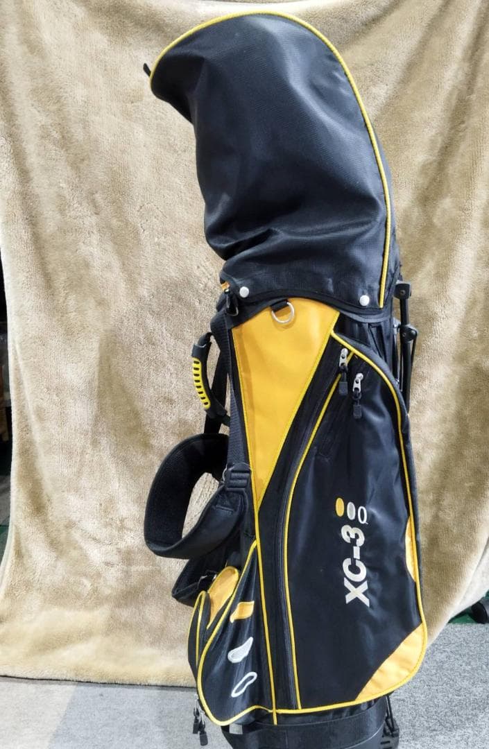 Cougar　XC-3　ゴルフキャディバック