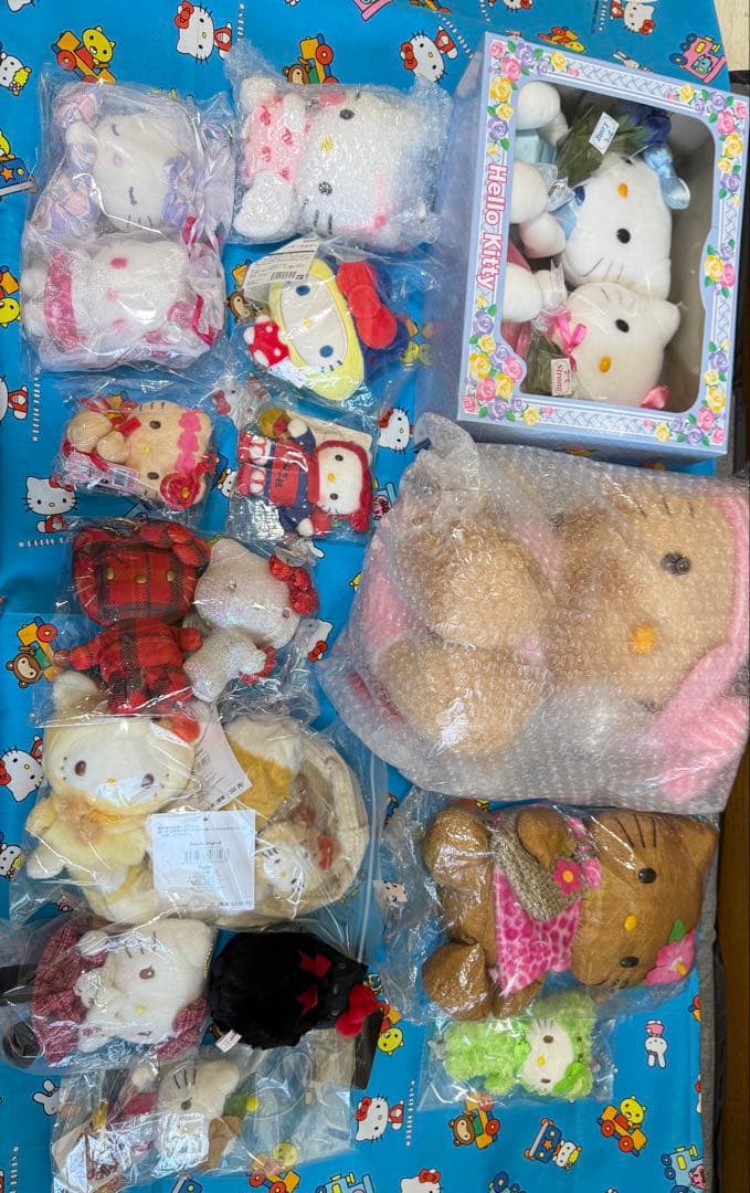 ハローキティ ぬいぐるみセット 約35体