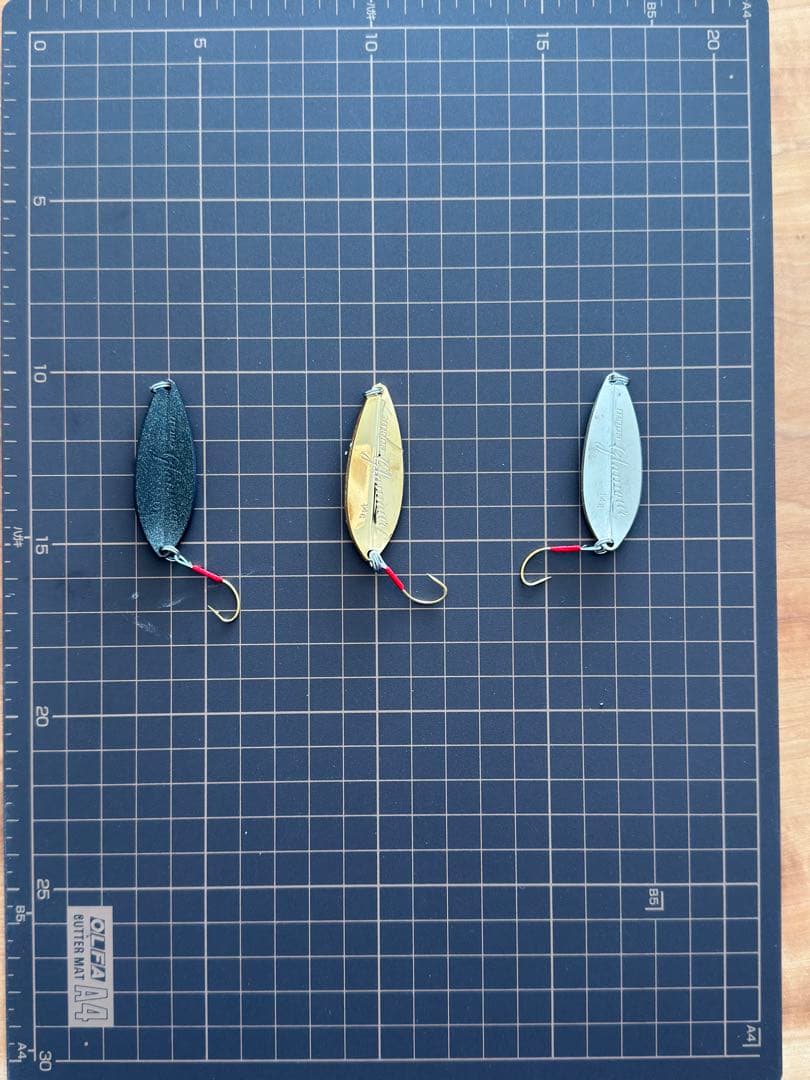 レイクトラウト　ルアーセット