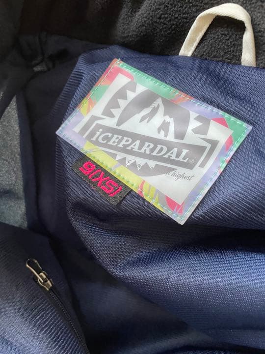 スキー、スノボウェア、サングラス、手袋3点セット