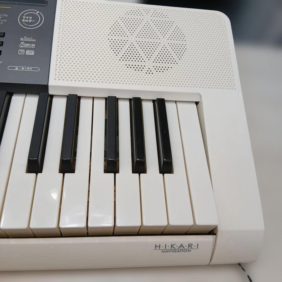 CASIO　LK-116　光ナビゲーション　61鍵キーボード