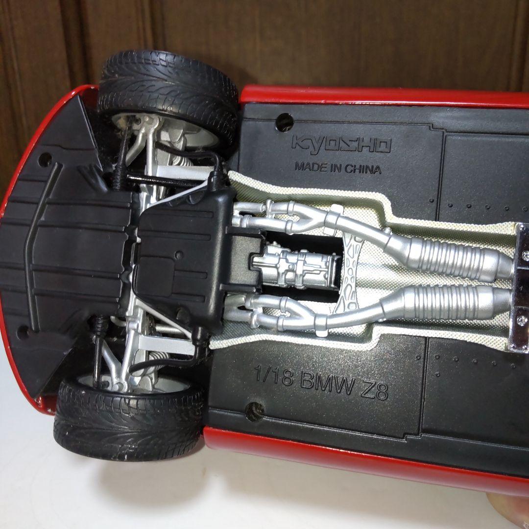  Z8 レッド 1/18 京商