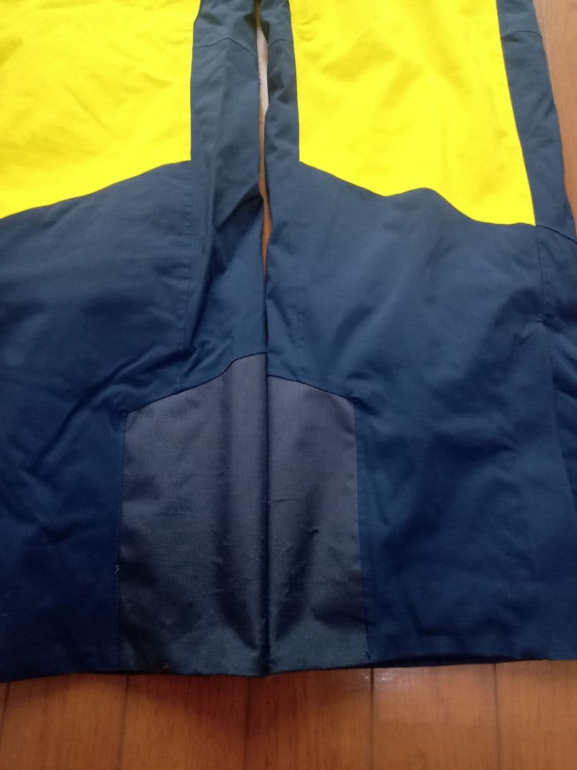 限定品　Goldwinスキーウェア