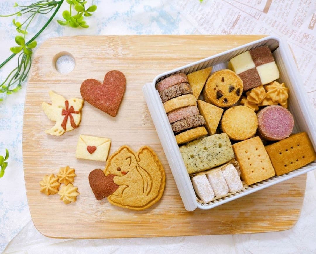 のり　バレンタイン缶【リスさんの贈り物】❮2月10日～11日発送❯✕４缶