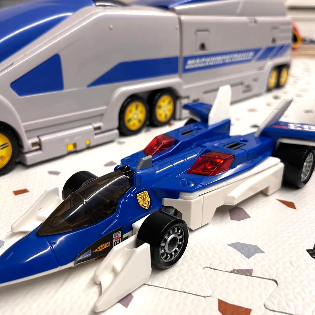 【新品電池交換済み】トミカ マグナムパトレーラー ハイパーブルーポリス おもちゃ