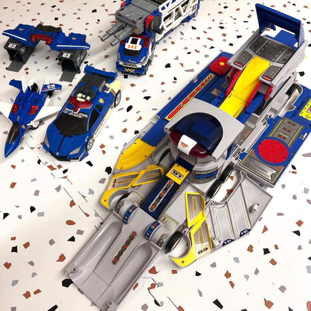 【新品電池交換済み】トミカ マグナムパトレーラー ハイパーブルーポリス おもちゃ