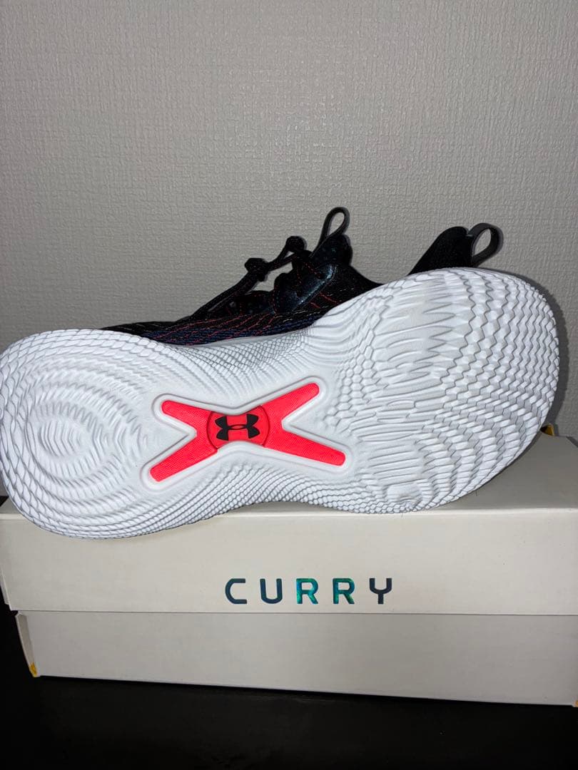 【送料無料】CURRY バスケットボールシューズ
