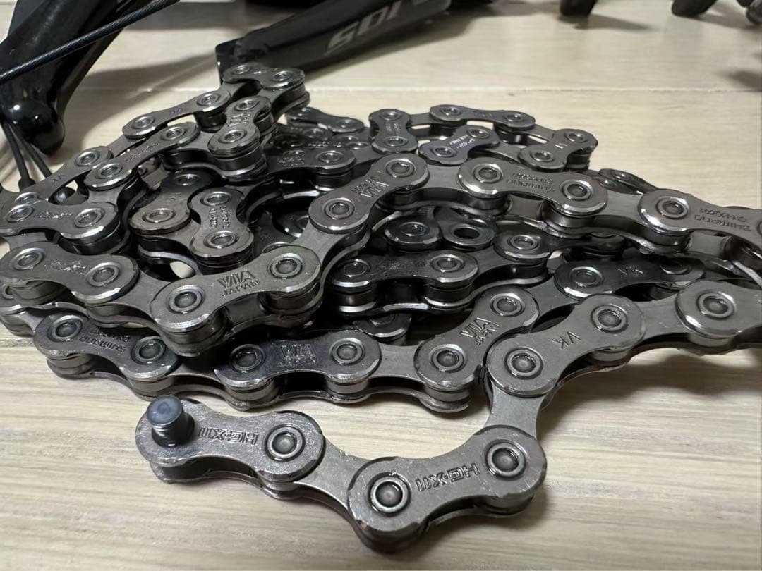 SHIMANO シマノ　105 R7000 11速 コンポセット　BB付き