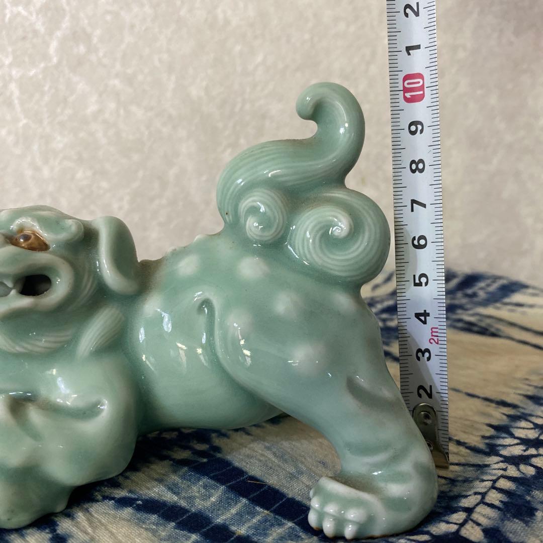 真葛香山　青磁獅子置物