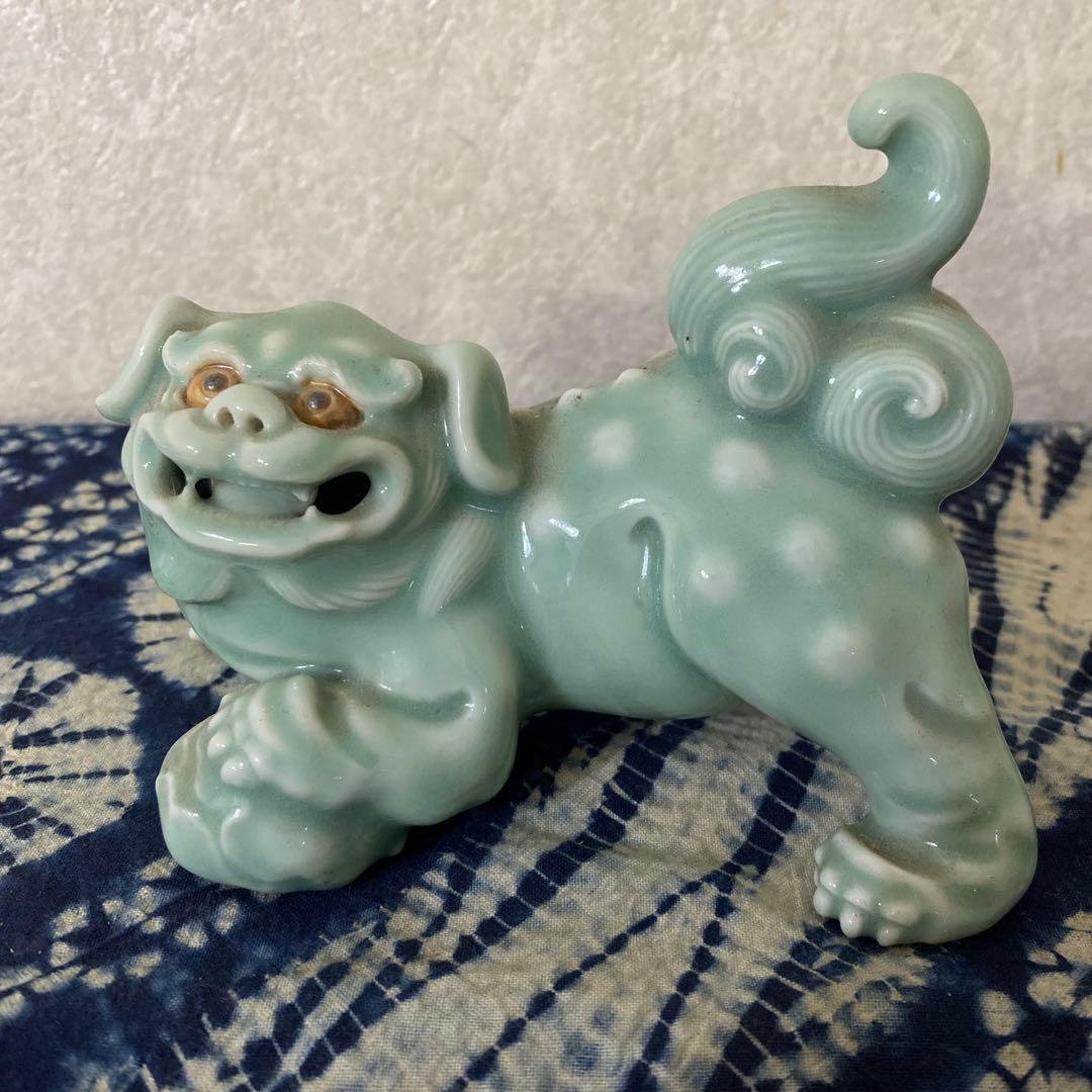 真葛香山　青磁獅子置物