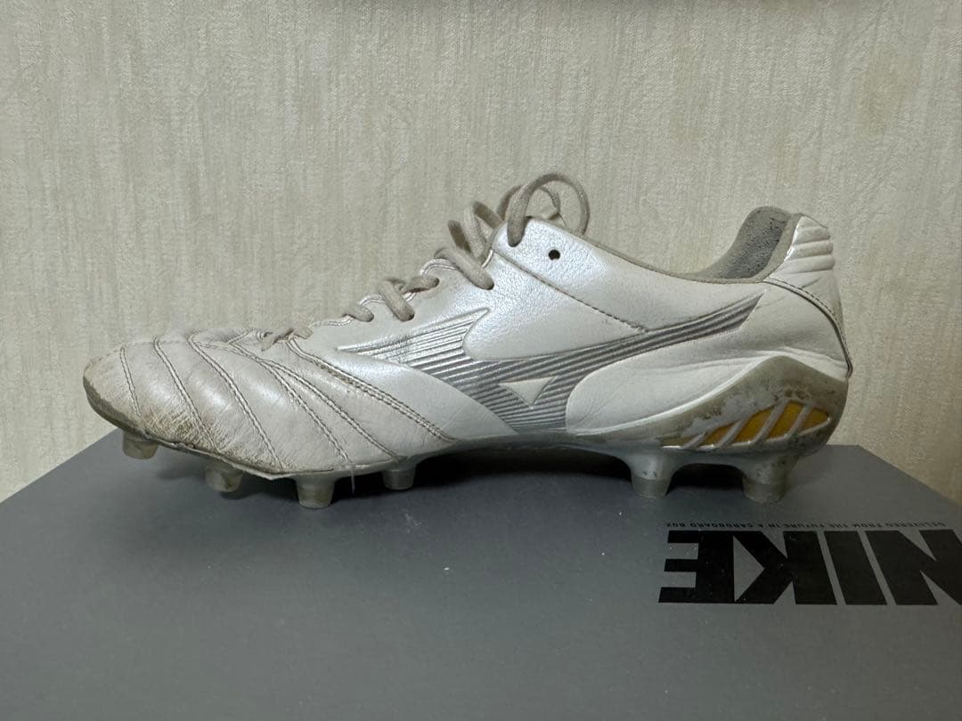 ミズノ モナルシーダネオ