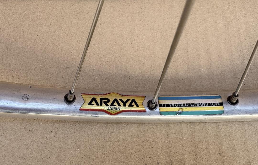 SUPERBE　ARAYA 　HOSI　ピスト　フロントホイール