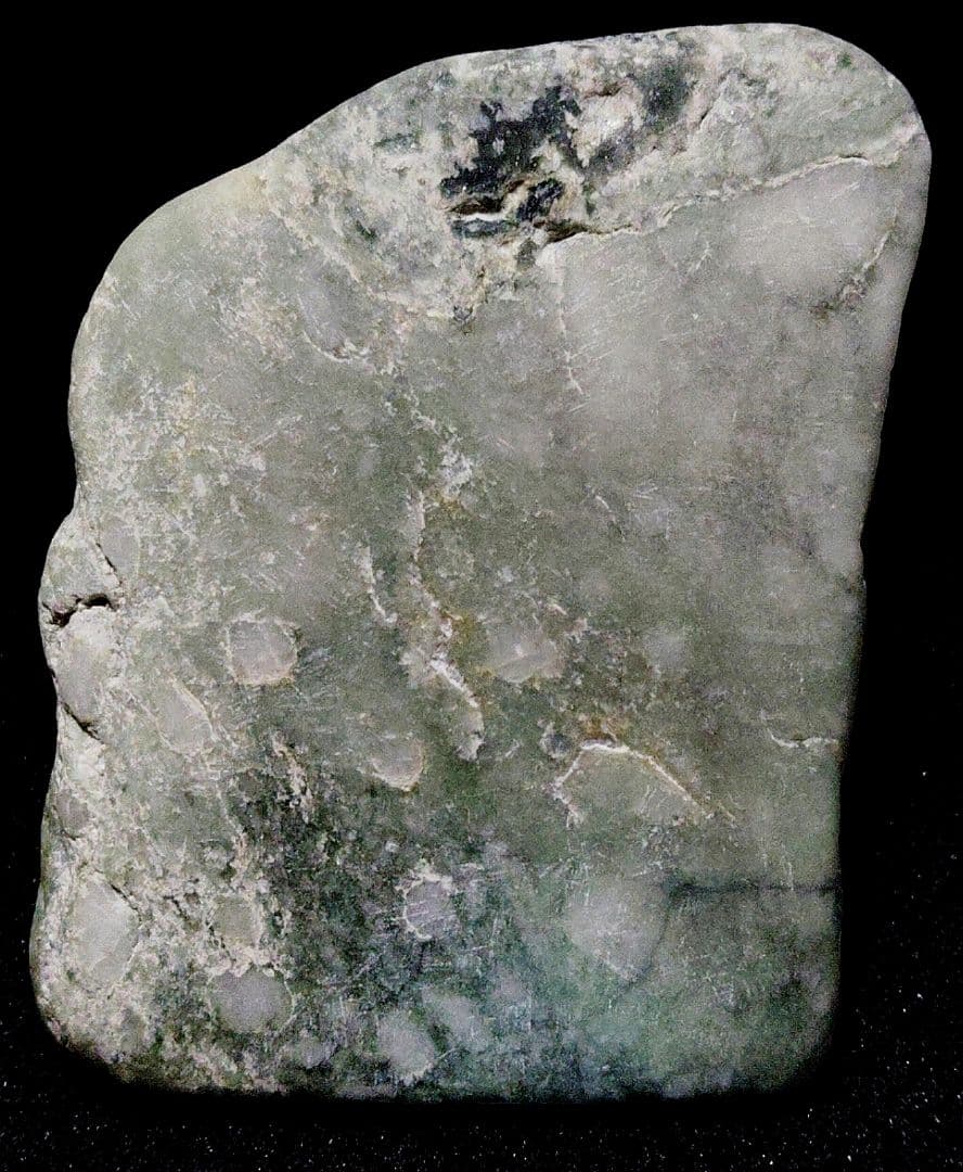 ★翡翠原石★糸魚川硬玉【小滝・川ズレ・ミロナイト翡翠352ｇ】