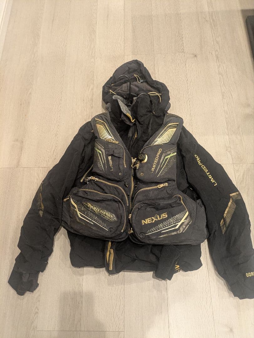 SHIMANO LIMITED PRO ライフジャケット 黒