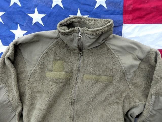 米軍実物　ポーラテックフリースジャケット　L-R　コヨーテ　ECWCS　152