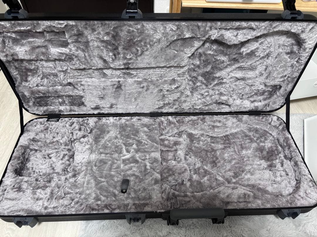 Fender American Professional II フルメンテ済