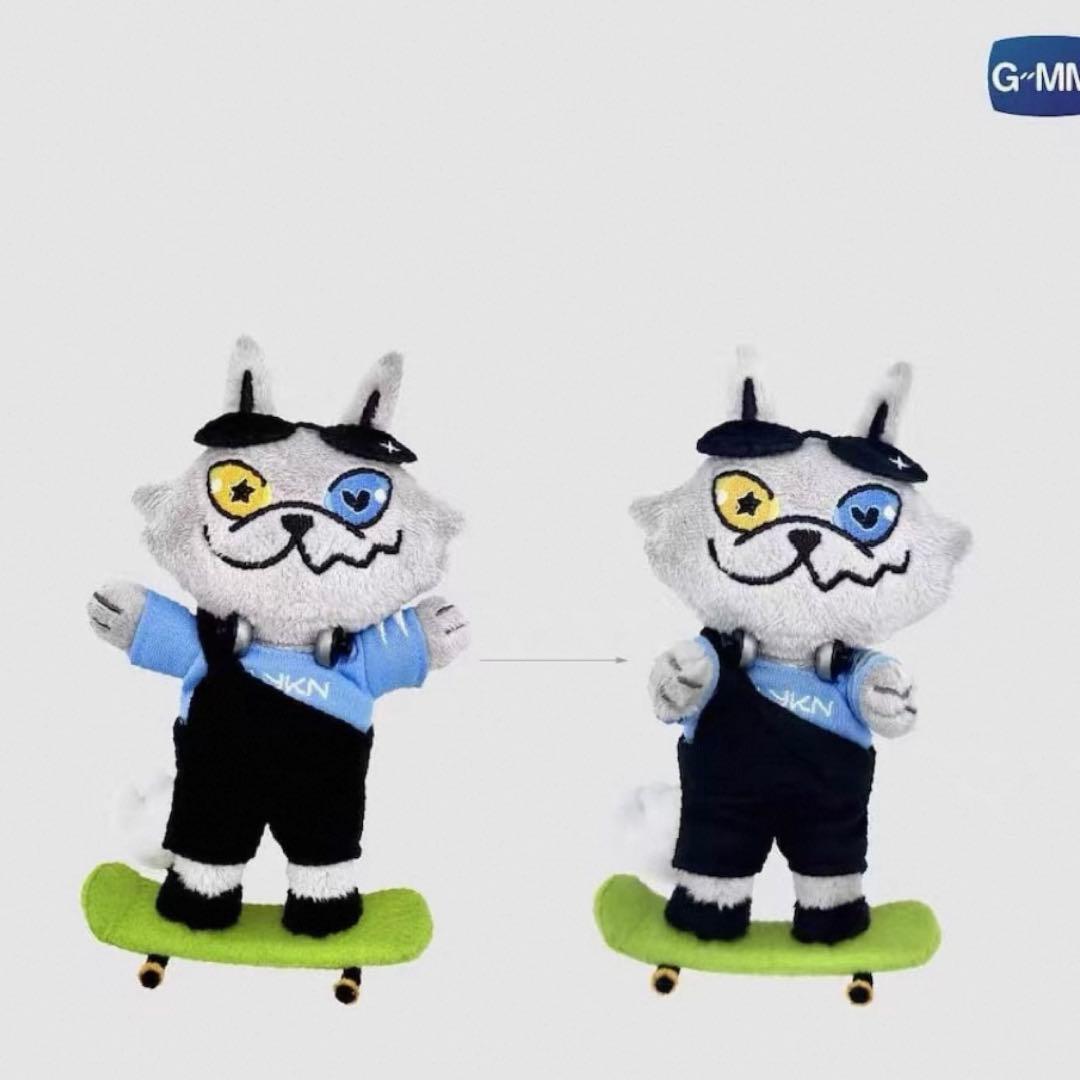 LYKN DUSK & DAWN LYKYOUドールキーチェーンgmmtv