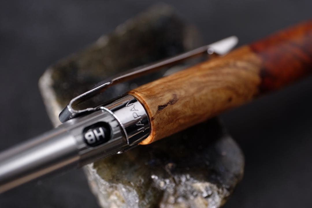 PG5木軸カスタム0202　高村杢工房 製図用シャープペンシル　花梨瘤紅白