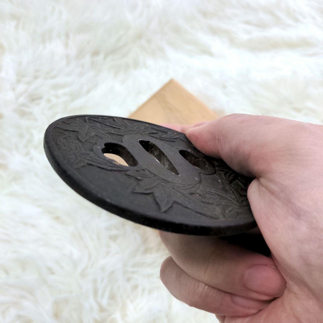 鍔・紅葉図・刀装具・刀剣小道具