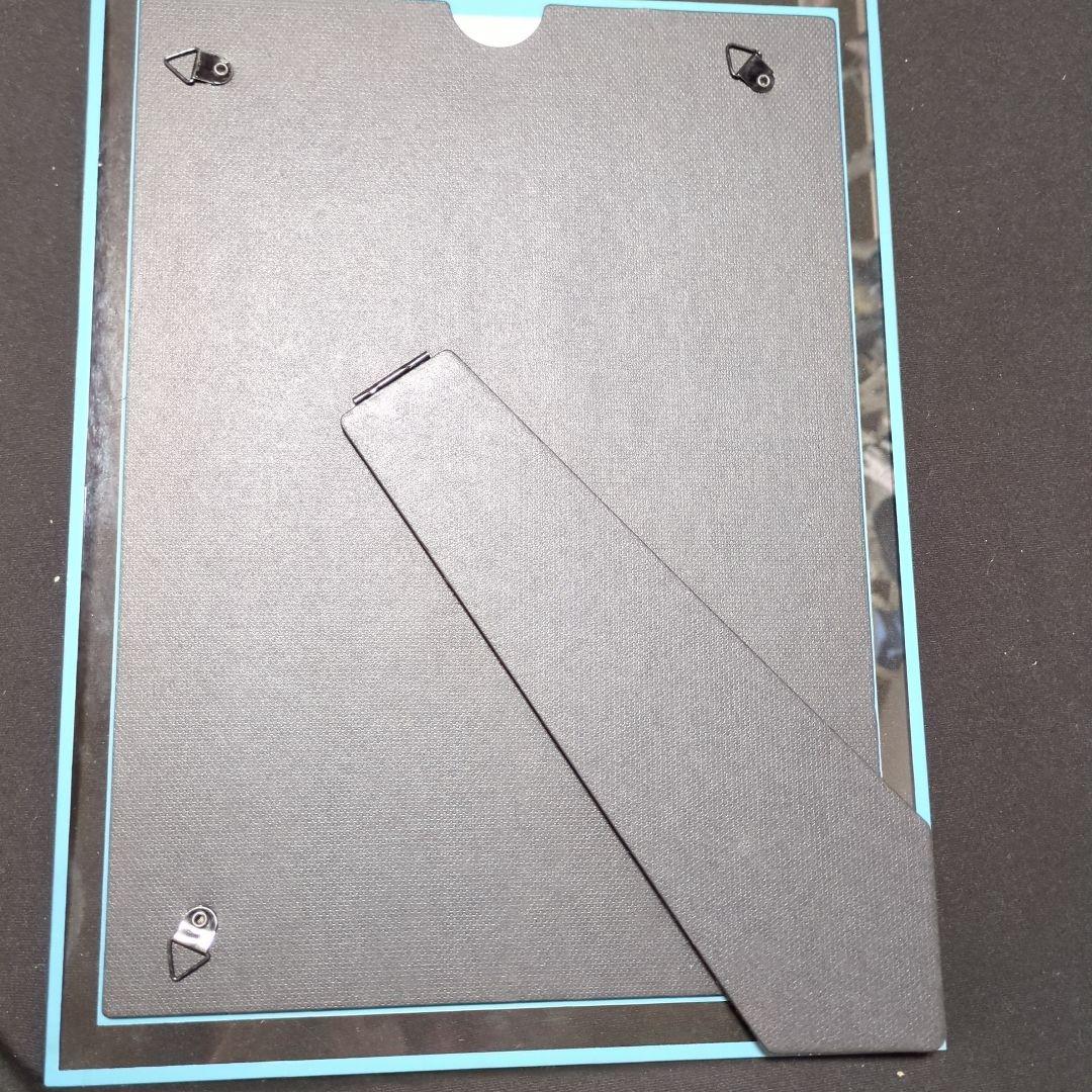 イヨ・スカイ WWE マリーゴールド サイン入りポートレート写真フレーム