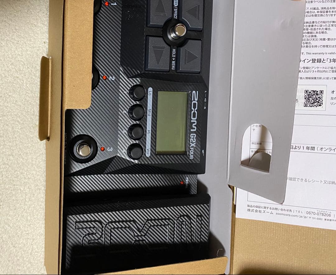 ZOOM ズーム G2X FOUR ギターマルチエフェクター