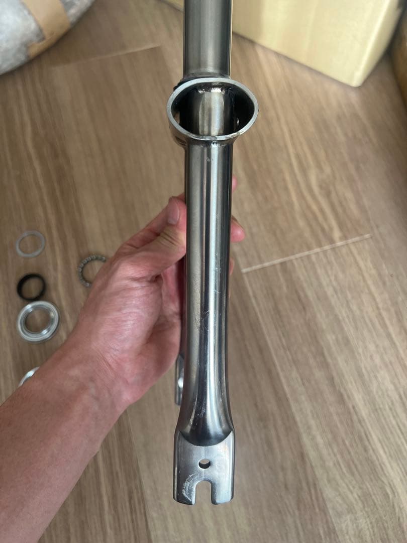 パナソニック　トレンクル6500 純正チタン製フロントフォークとヘッドパーツ