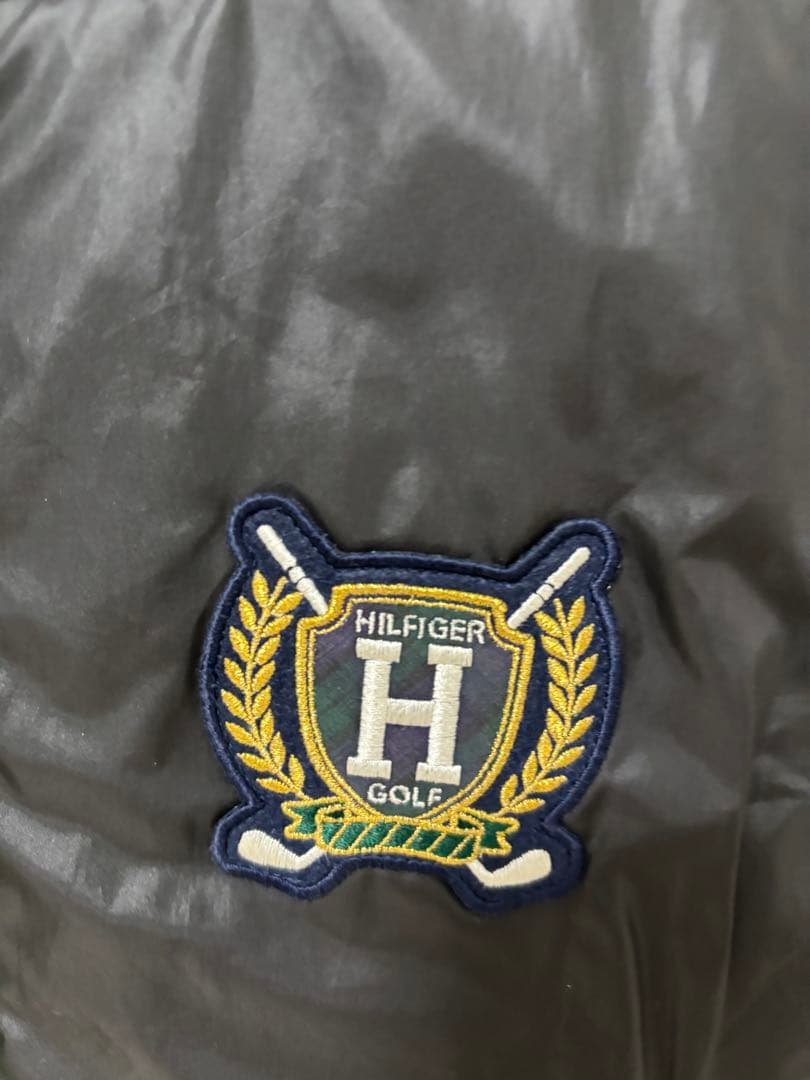 フード付きフリース　ベスト　トミーヒルフィガー