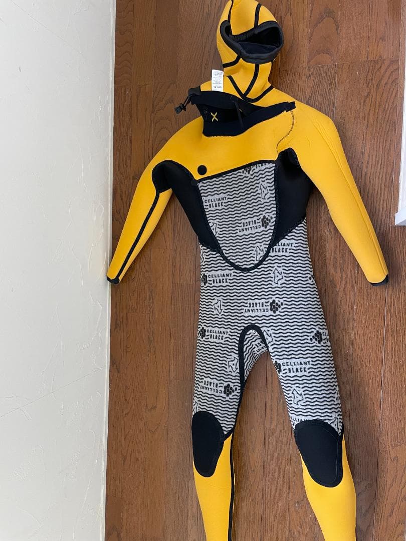 最終値下【試着のみ】Xcel 5/4mm DrylockX Hooded 海外S