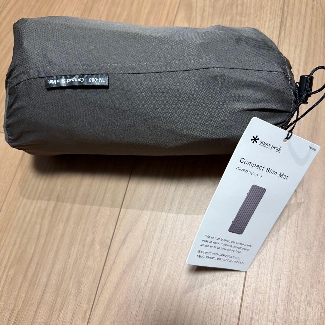  peak コンパクトスリムマット　ほぼ新品