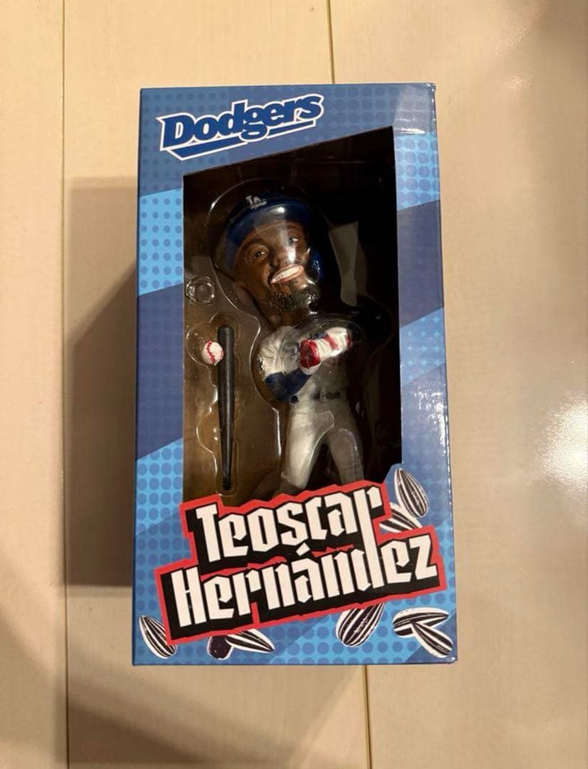 ドジャース　テオスカー・ヘルナンデス　ボブルヘッド　8/20