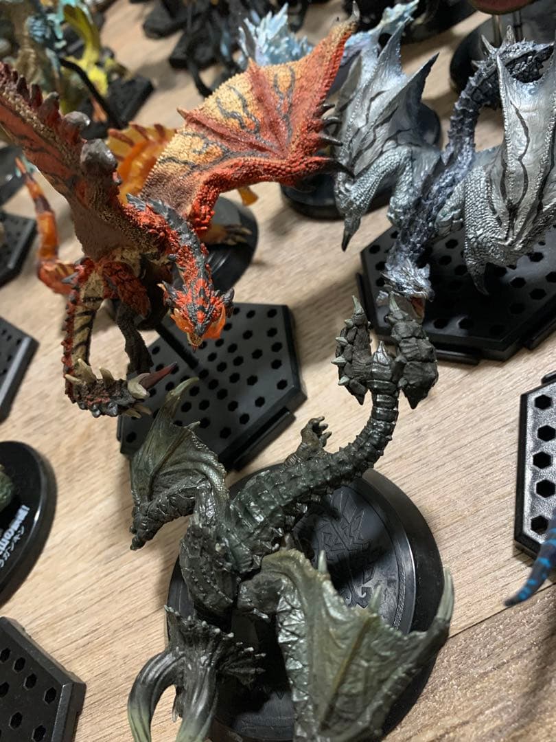 モンスターハンターフィギュア　スタンダードモデル　まとめ売り　約125体