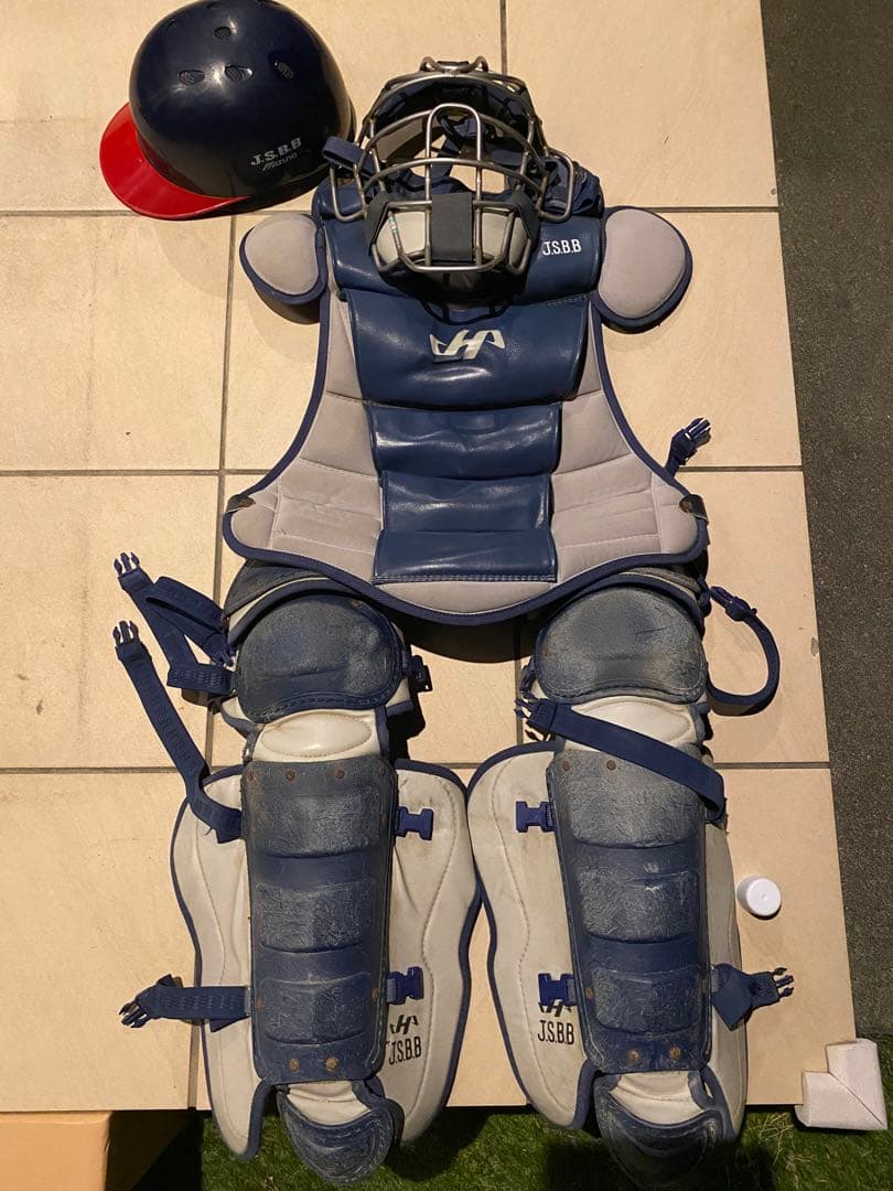 【更に値下げしました！！】ハタケヤマキャッチャー防具一式