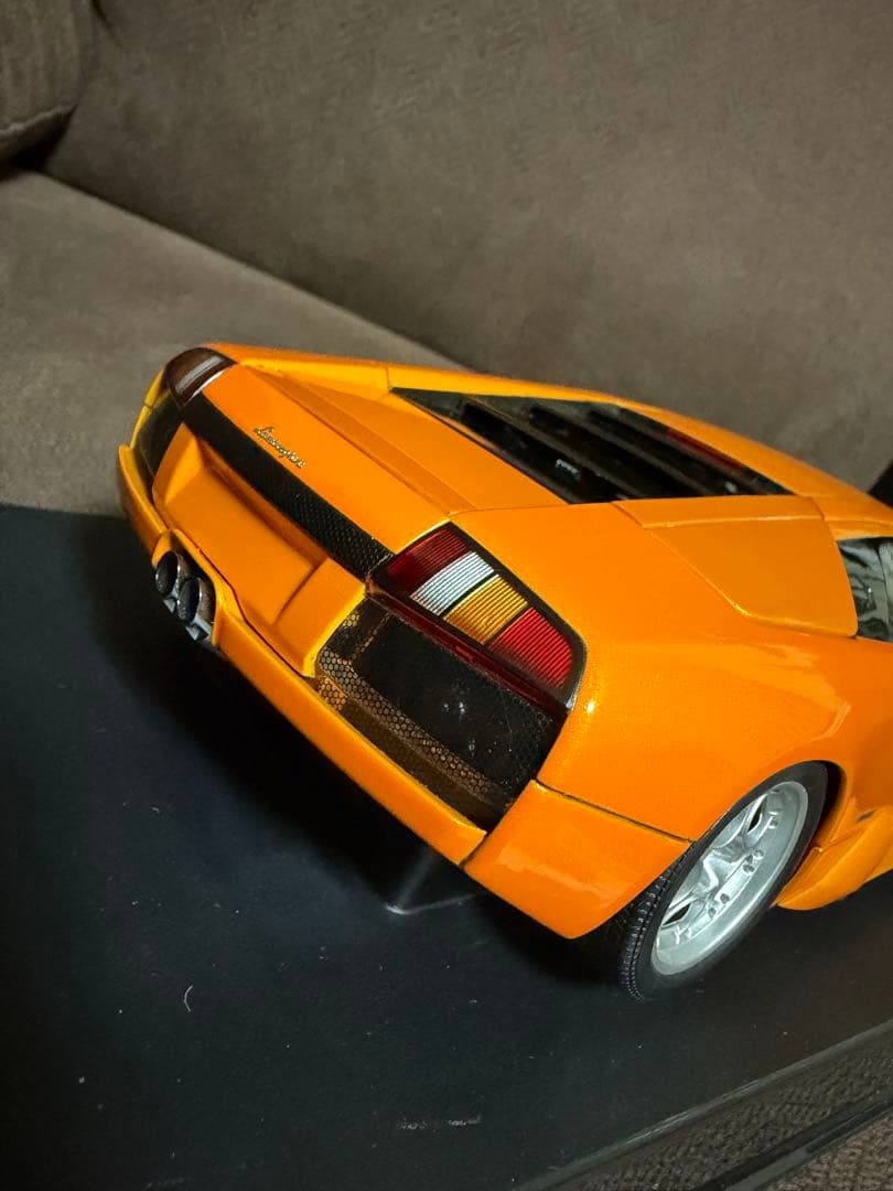 ハチハチAUTOart Lamborghini MURCIE