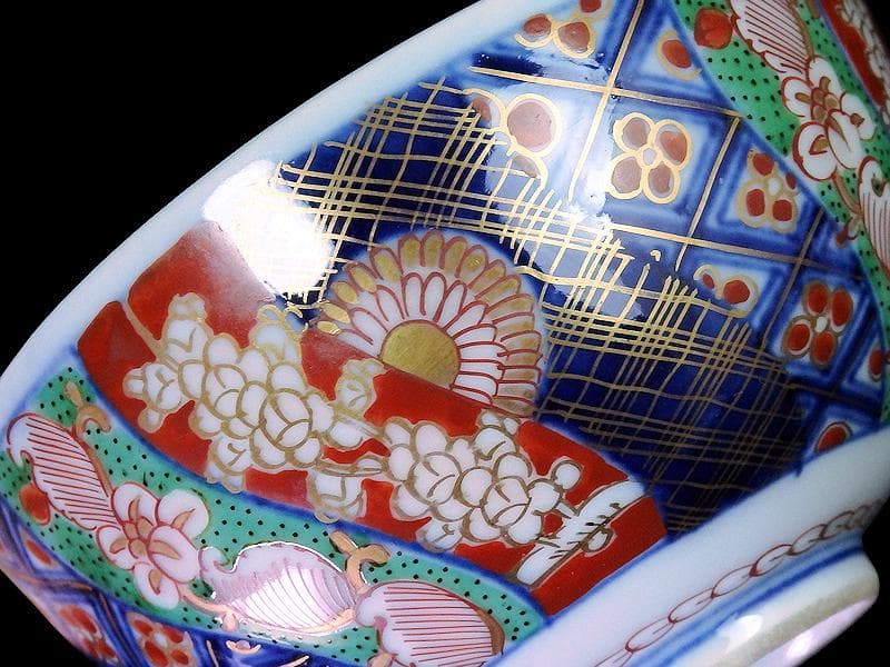 大聖寺伊万里　金襴手　捻り紋に寿の図　蓋茶碗　N158AS-DCd