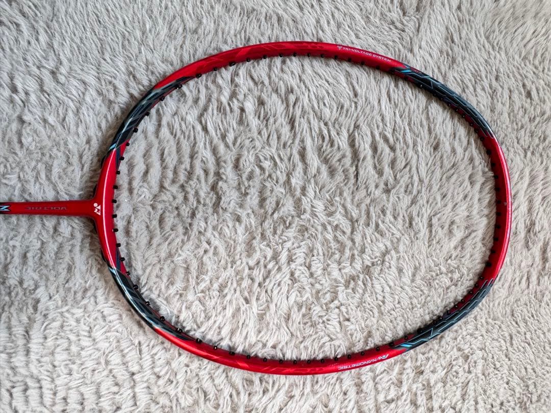 YONEX VOLTRIC ZフォースⅡ 専門店限定モデル バドミントンラケット