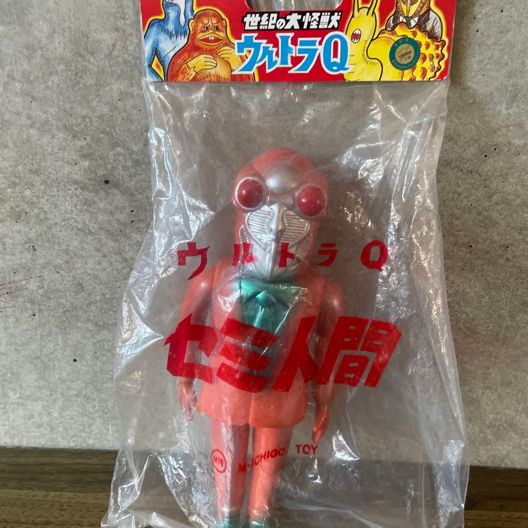 未使用未開封マルサンM1号ウルトラQ セミ人間 ソフビ　レトロ　昭和