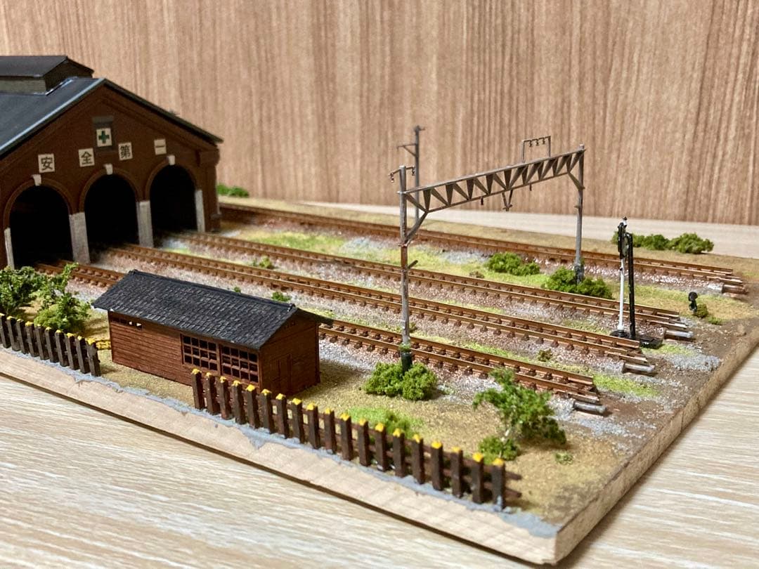 Nゲージ 鉄道模型ジオラマ 昭和のレンガ機関庫