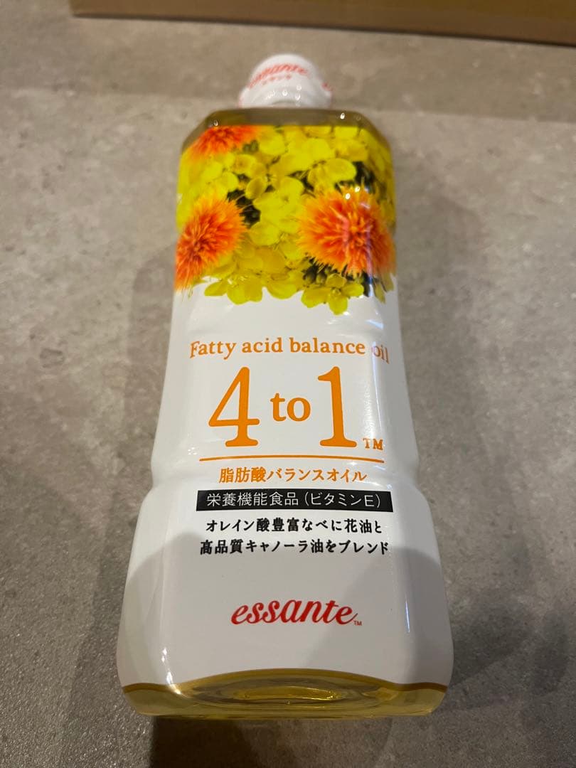 未開封✴︎エサンテ4to1脂肪酸バランスオイル