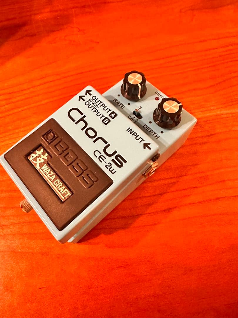 BOSS Chorus CE-2w ギターエフェクター