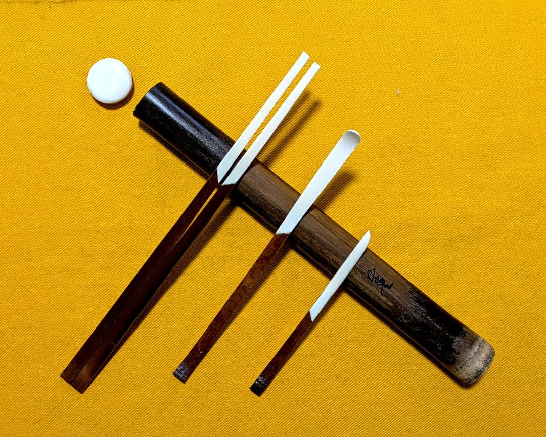 【閉店売り尽し】本煤竹挟継茶杓・菓子箸・菓子切3点セット