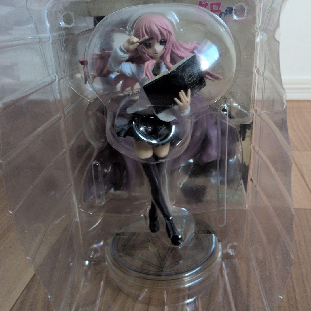 ゼロの使い魔　ルイズ　フィギュア