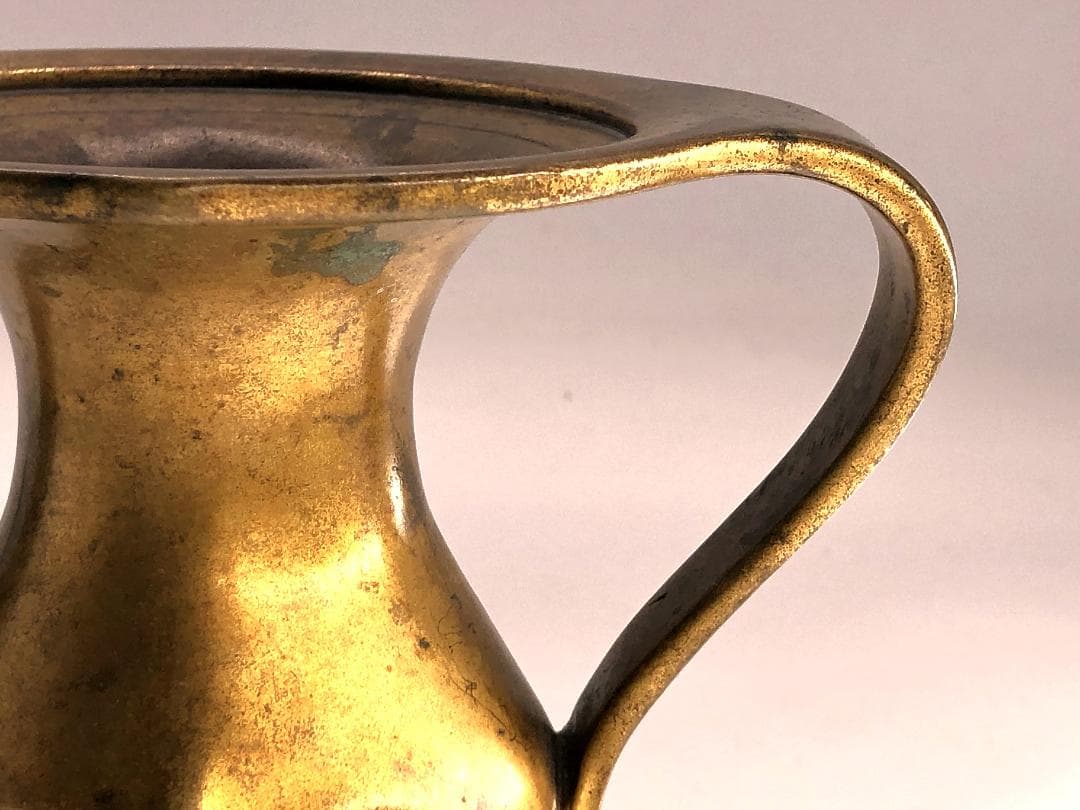 【 江戸期金銅製双耳花器 】　渡来古代様式　寺院仏具