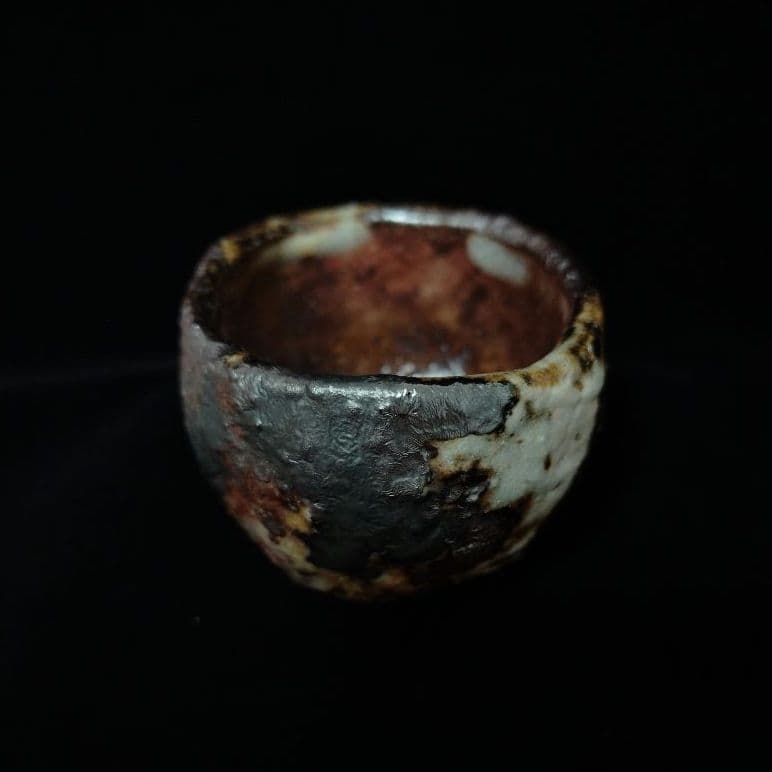 新作　樋口雅之　窯変鼠志野酒呑