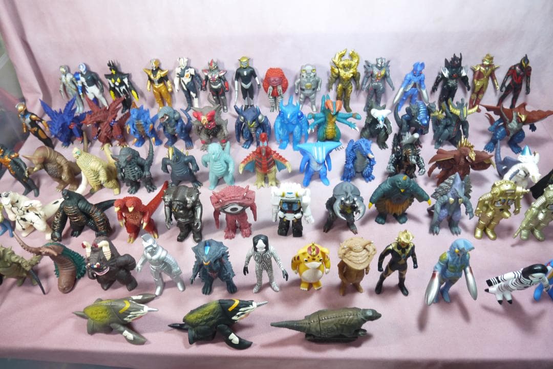 【専用】ウルトラ怪獣シリーズ500　怪獣ソフビ　71体